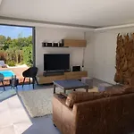 Villa De Standing Dans Le Golfe De Saint-tropez Grimaud