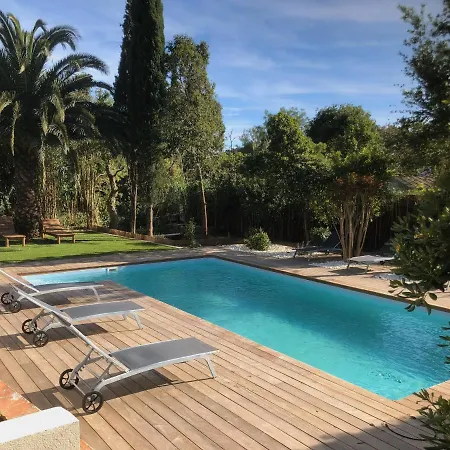 Vila De Standing Dans Le Golfe De Saint-tropez Grimaud