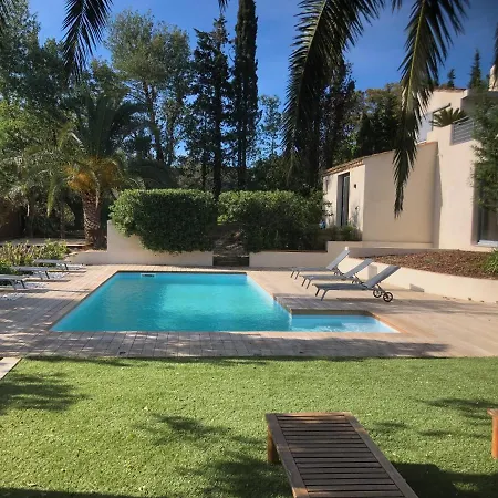 De Standing Dans Le Golfe De Saint-tropez * Grimaud