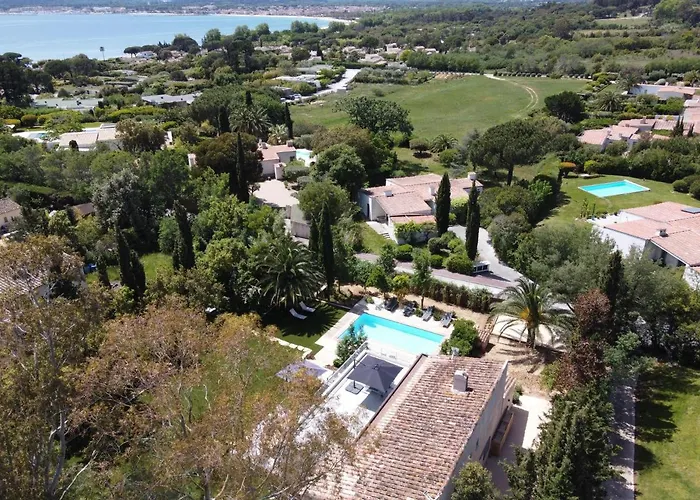 De Standing Dans Le Golfe De Saint-tropez